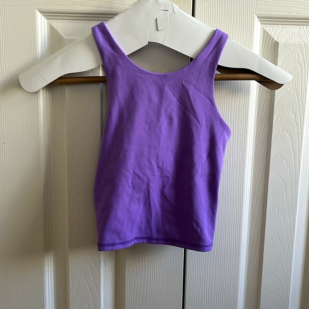 All in motion purple athletic top. Perfect for any summer day!